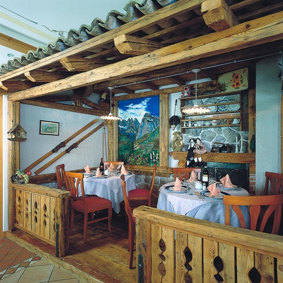 Hotel Des Alpes Molveno Kültér fotó