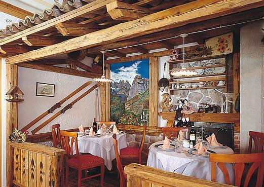 Hotel Des Alpes Molveno Kültér fotó